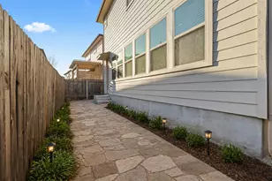 9107 Moonstone Dr, Austin, TX 78729 - Photo 30
