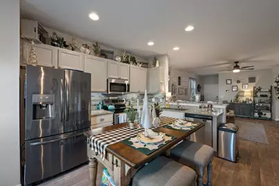 117 Presidential Path, Liberty Hill, TX 78642 - Photo 6