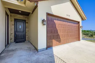 19129 Camelot Woods Cove, Lago Vista, TX 78645 - Photo 36