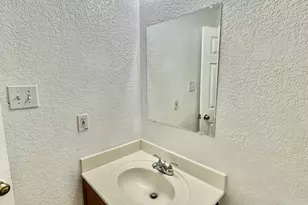 11030 Vollmer Ln, San Antonio, TX 78254 - Photo 12