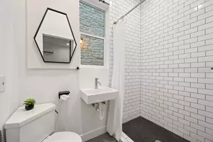 1813 Crooked Ln, Austin, TX 78741 - Photo 22