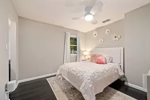 1813 Crooked Ln, Austin, TX 78741 - Photo 18