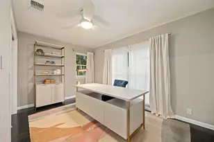 1813 Crooked Ln, Austin, TX 78741 - Photo 16
