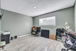 205 Liverpool Dr, Austin, TX 78745 - Photo 16