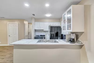 205 Liverpool Drive, Austin, TX 78745 - Photo 4