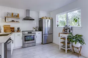 8603 Putnam Dr, Austin, TX 78757 - Photo 10