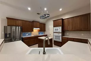 2417 Arbor Dr, Round Rock, TX 78681 - Photo 6