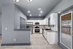 38 Deer Ridge Rd, Wimberley, TX 78676 - Photo 14