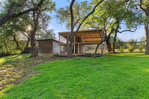 599 Dario Dr, Dripping Springs, TX 78620 - Photo 38