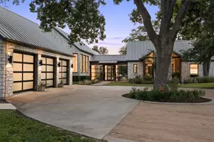 599 Dario Dr, Dripping Springs, TX 78620 - Photo 4