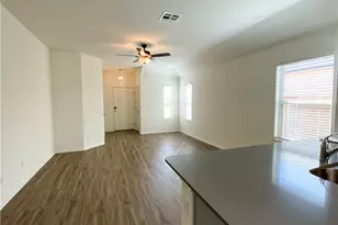 301 Greatest Gift Wy, Jarrell, TX 76537 - Photo 6