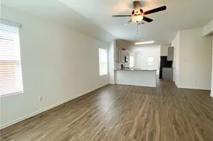 301 Greatest Gift Wy, Jarrell, TX 76537 - Photo 4