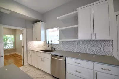 7600 Carver Avenue #B, Austin, TX 78752 - Photo 12