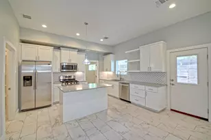 7600 Carver Ave, Austin, TX 78752 - Photo 10