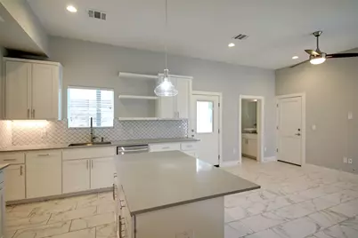 7600 Carver Avenue #B, Austin, TX 78752 - Photo 16