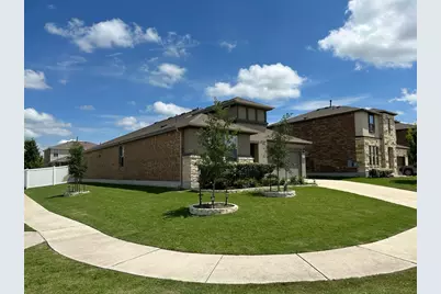 10901 Mickelson Drive, Austin, TX 78747 - Photo 4