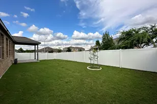 10901 Mickelson Dr, Austin, TX 78747 - Photo 24