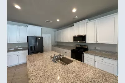 10901 Mickelson Drive, Austin, TX 78747 - Photo 6