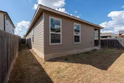 6317 Carriage Pines Drive, Del Valle, TX 78617 - Photo 24