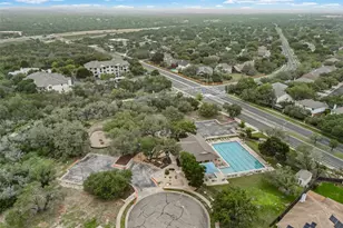 8610 Axis Dr, Austin, TX 78749 - Photo 26