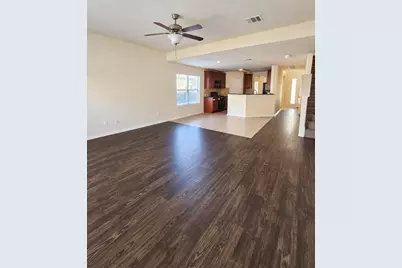18629 Falcon Pointe Boulevard, Pflugerville, TX 78660 - Photo 2