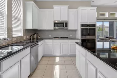 5936 Bianca Drive, Round Rock, TX 78665 - Photo 4