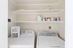 404 Seminole Dr, Austin, TX 78745 - Photo 8