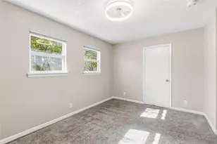 404 Seminole Dr, Austin, TX 78745 - Photo 18