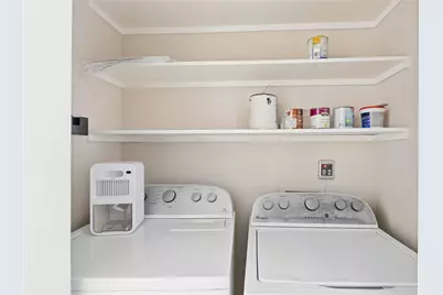 404 Seminole Drive, Austin, TX 78745 - Photo 12