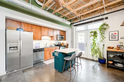 1305 E 6 Th Street #4, Austin, TX 78702 - Photo 6