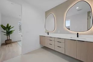 1409 Valleyridge Dr, Austin, TX 78704 - Photo 16