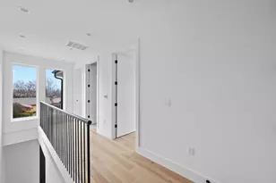 1409 Valleyridge Dr, Austin, TX 78704 - Photo 24