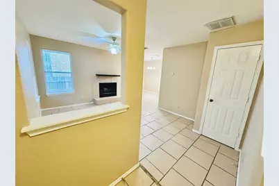 8814 Schick Road #D, Austin, TX 78729 - Photo 4