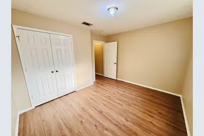 8814 Schick Road #D, Austin, TX 78729 - Photo 18