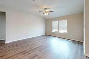 404 Creekfall Rd, Burnet, TX 78611 - Photo 10