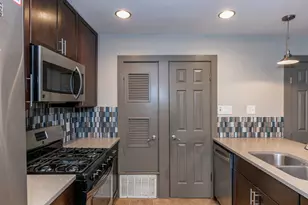 1506 Rockdale Cir, Austin, TX 78704 - Photo 8