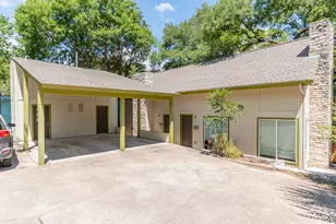 1506 Rockdale Cir, Austin, TX 78704 - Photo 4