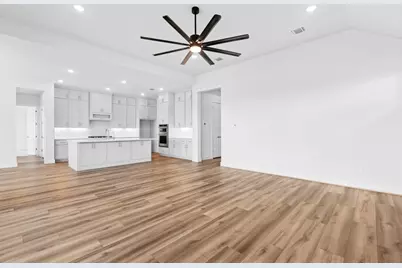 2844 Whalesong Way, Leander, TX 78641 - Photo 4