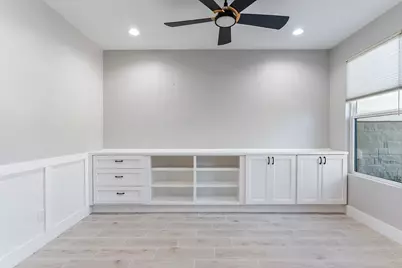 105 Golden Eagle, Horseshoe Bay, TX 78657 - Photo 8