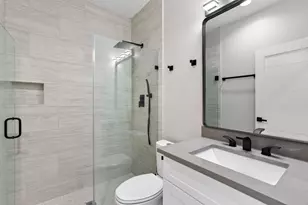 105 Golden Eagle, Horseshoe Bay, TX 78657 - Photo 32