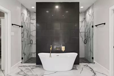 105 Golden Eagle, Horseshoe Bay, TX 78657 - Photo 24