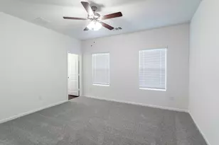 225 Clearlake Dr, Hutto, TX 78634 - Photo 2