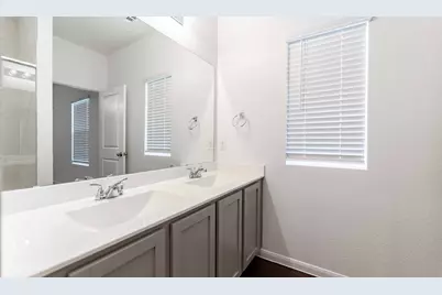 225 Clearlake Drive, Hutto, TX 78634 - Photo 14