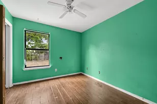 1805 Cedarlawn St, Taylor, TX 76574 - Photo 6