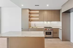 610 Davis St, Austin, TX 78701 - Photo 2
