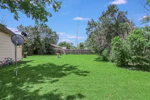 403 Janis, Georgetown, TX 78628 - Photo 20