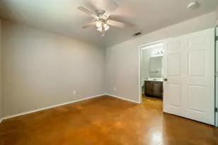 1237 Jefferson Ave, Seguin, TX 78155 - Photo 12