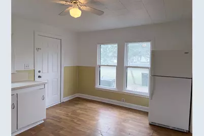 1604 Main Street, Bastrop, TX 78602 - Photo 8