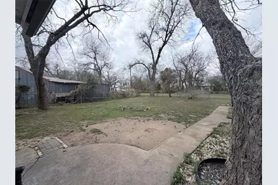 1604 Main Street, Bastrop, TX 78602 - Photo 22