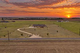 323 County Rd 301, Granger, TX 76530 - Photo 1